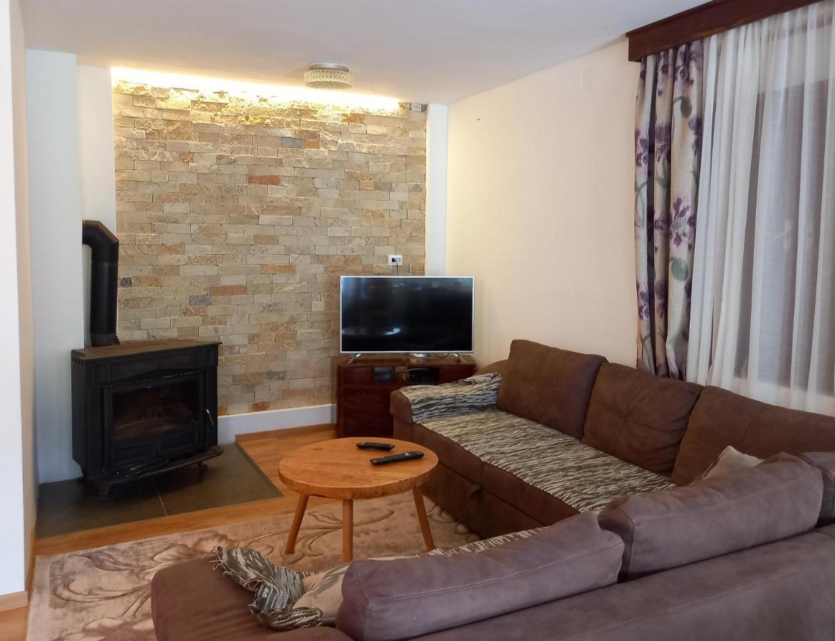 Ugnji-village Holiday home